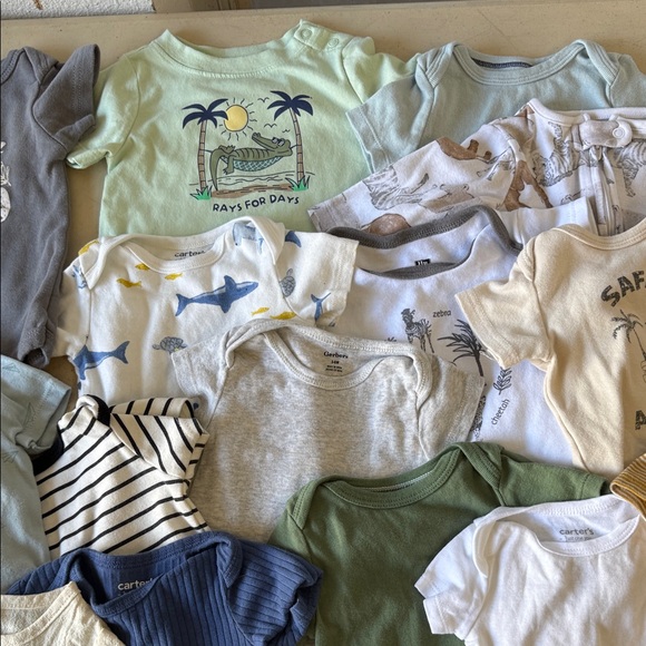 Carter's Assorted Color Bodysuits - Picture 4 of 6